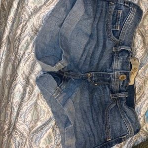 i’m selling jean shorts from Hollister